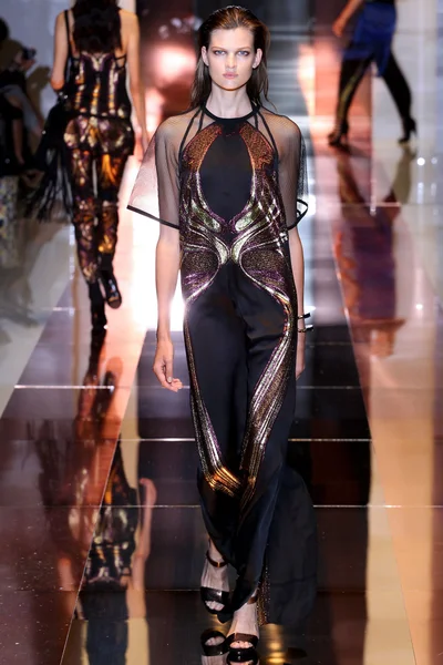Look 33